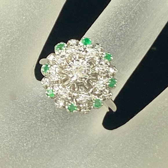 14k white gold 0.6ct G/Si Round brilliant Diamond Emerald Ballerina ring 6.6g s6